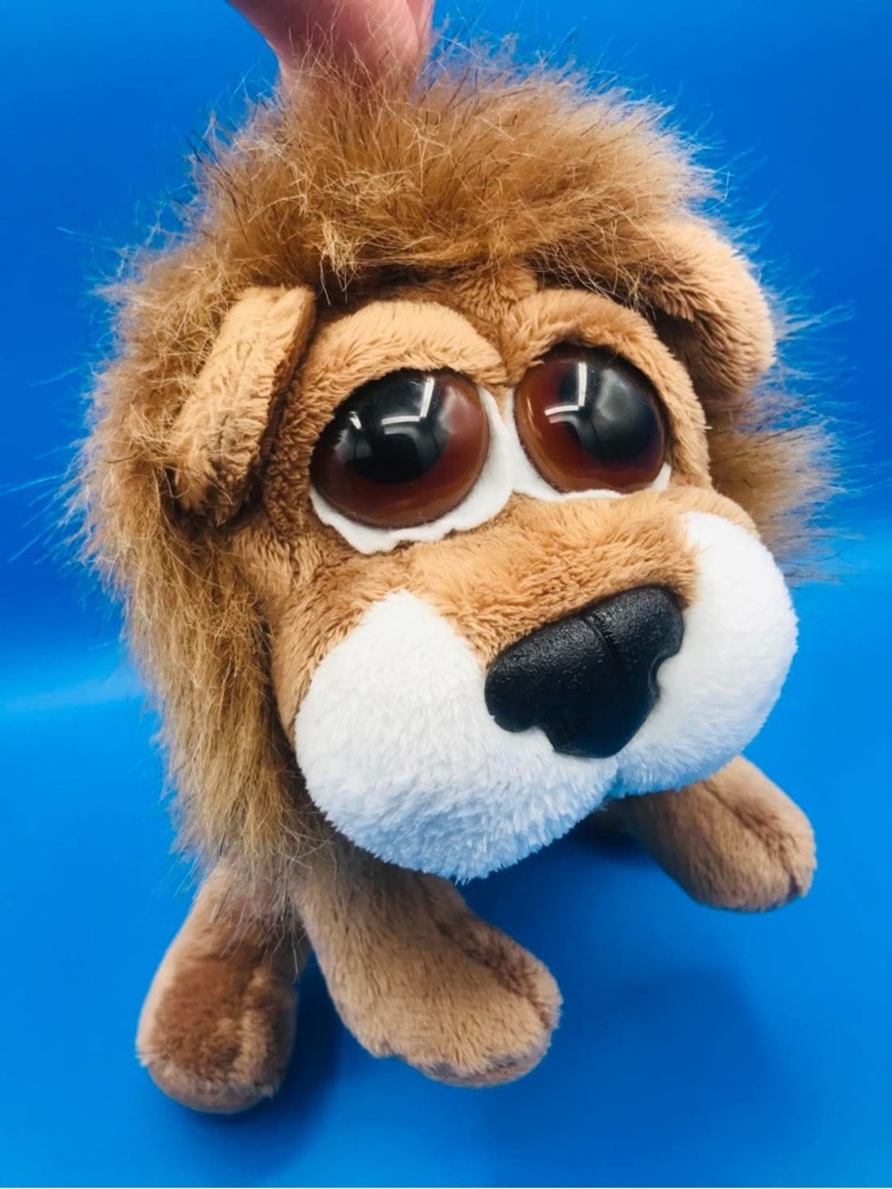 Russ Berrie "Carnie" Lion - Large Eyes - Vintage